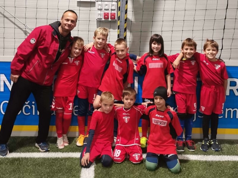 Kljub šolskim počitnicam v ekipi U8 pridno treniramo
