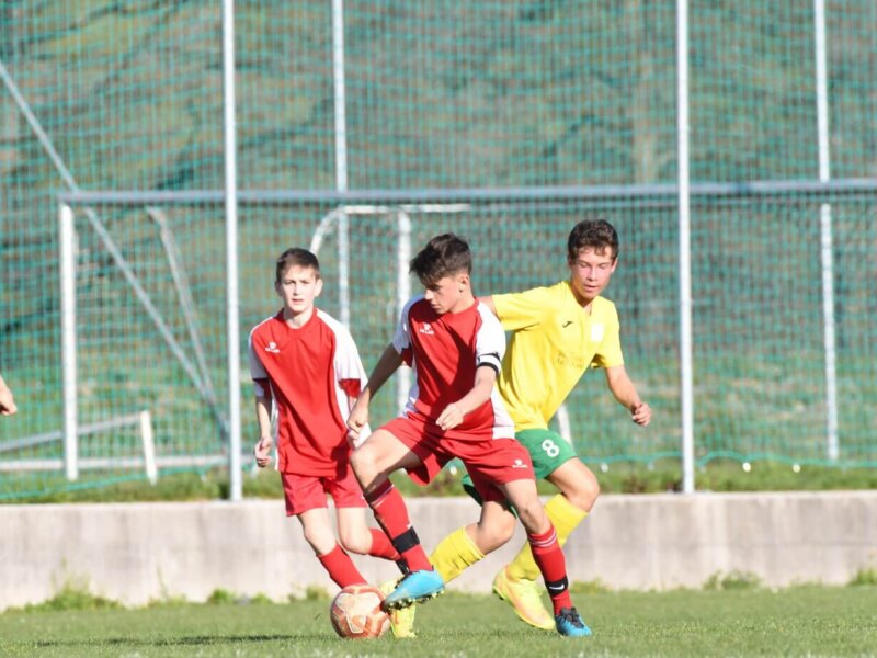 Odličen start mladincev