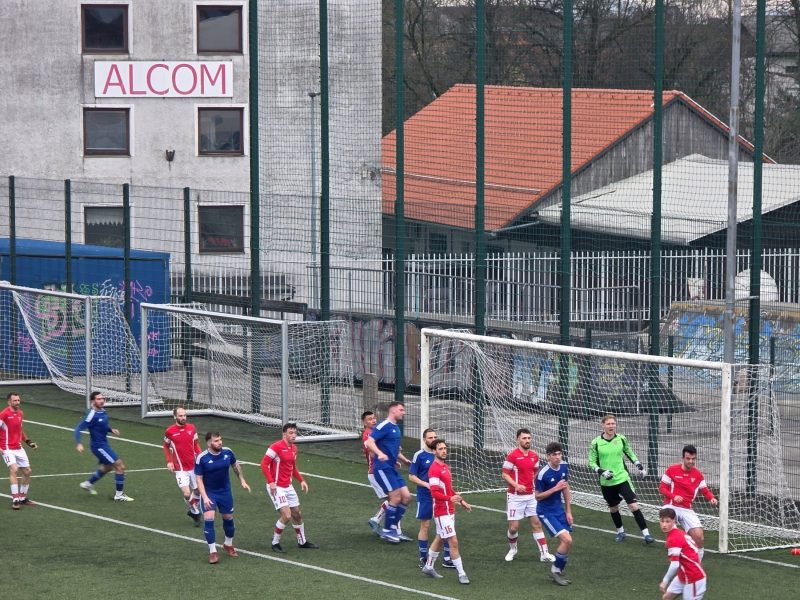 Zmaga rdečih