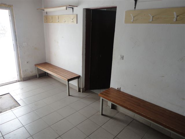 Klubski in garderobni prostori — NK Zarica Kranj