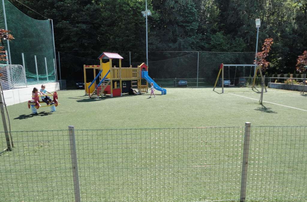 Otroško igrišče in najmlajši