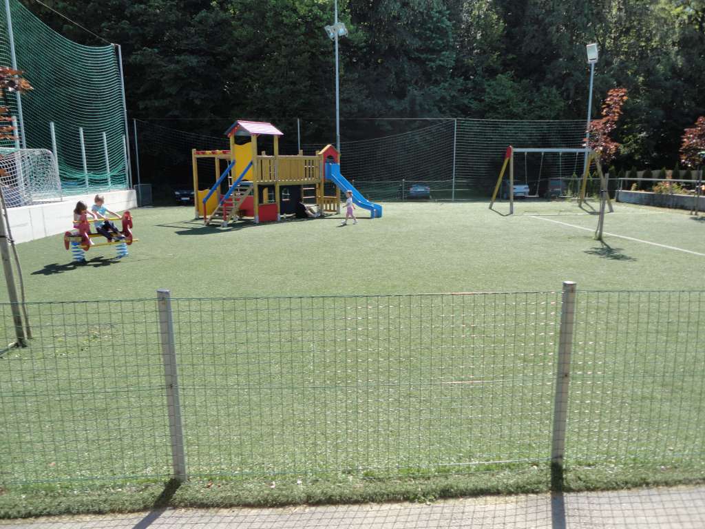 Otroško igrišče in najmlajši